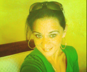 Leeza E