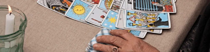 How to Do Tarot Readings for Others With Confidence in 2022