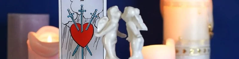 5 Ways a Psychic Can Improve Your Love Life in 2025