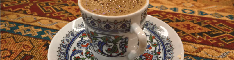 How to Interpret a Coffee Cup Reading (2025): Simple Guide